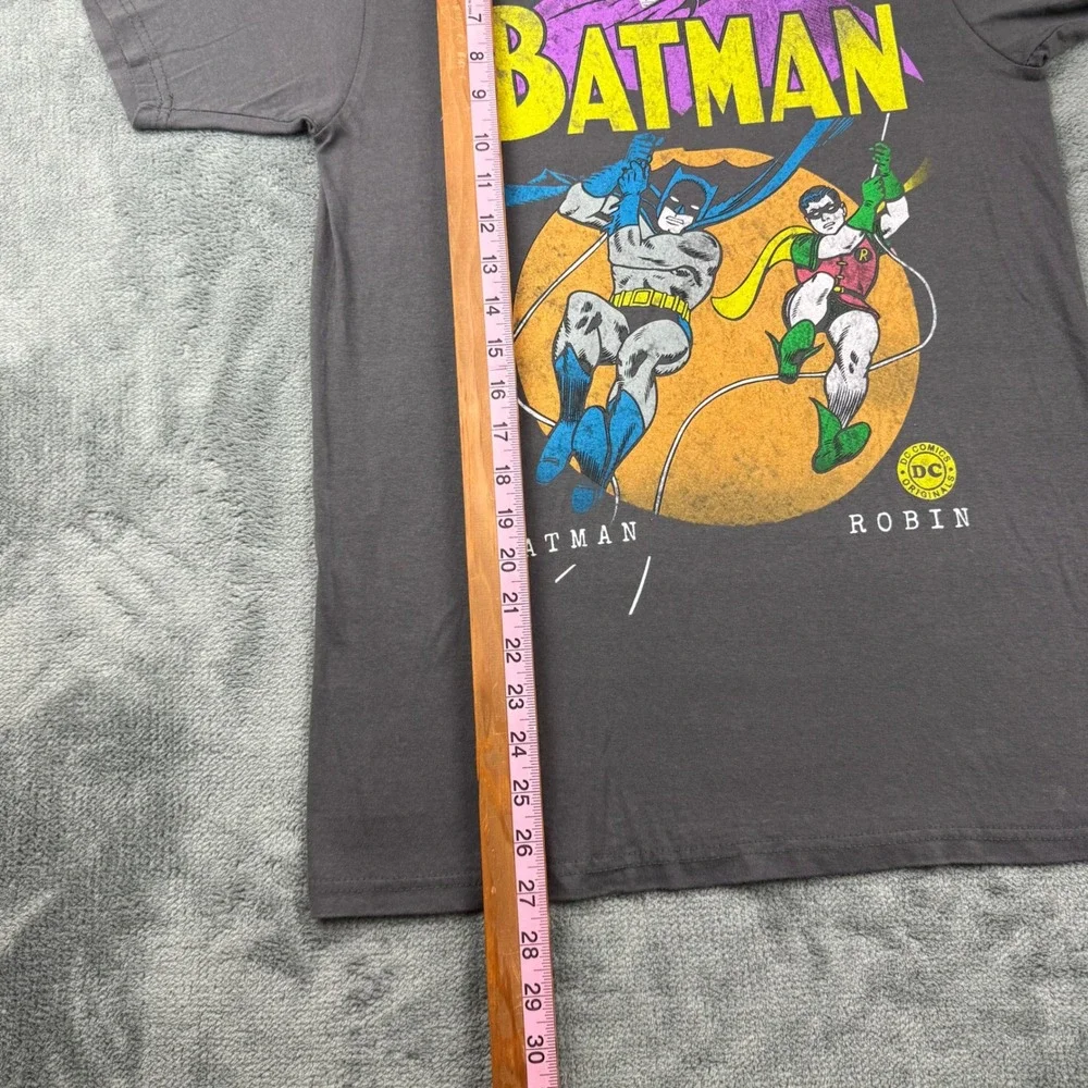Batman and Robin DC Comics Originals Graphic T-Shirt Mens Small Gray Riddler - Picture 5 of 6